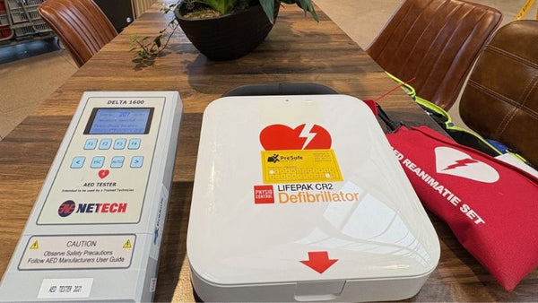 AED-onderhoud: controle van een AED